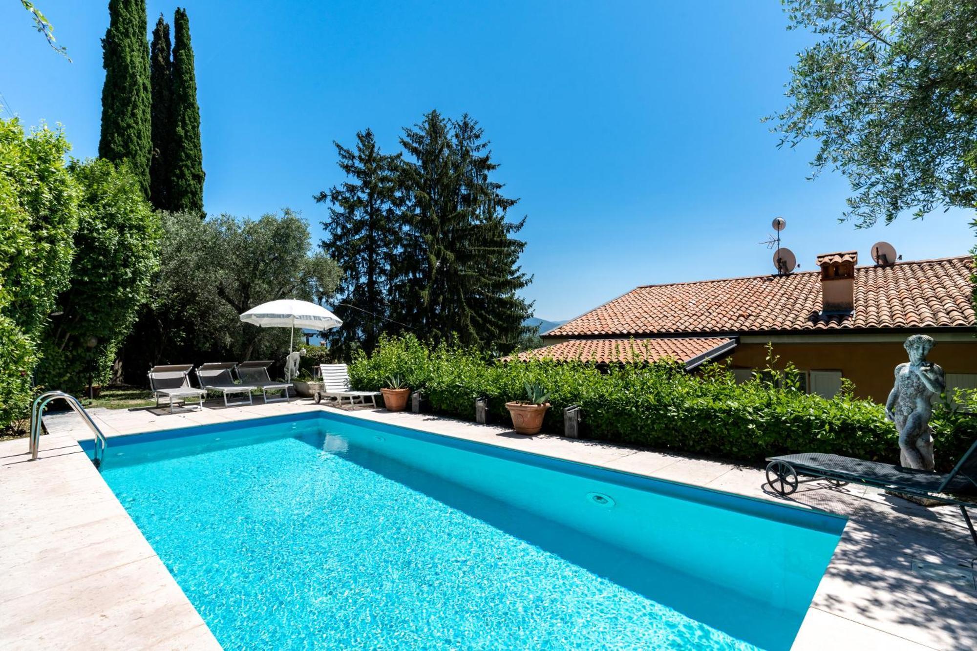טוסקולנו מדרנו Casa Belvedere מראה חיצוני תמונה